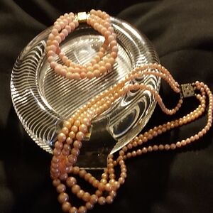 Pink Pearl Multistrand 16 In Necklace and  7 In Bracelet Vintage 50s-60s